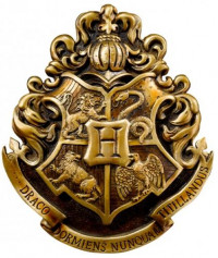    The Noble Collection:  (Hogwarts)   (Harry Potter) 30  