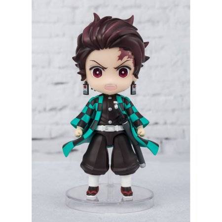 Фигурка BANDAI Figuarts Mini: Танджиро Камадо Водное Дыхание (Tanjiro Kamado Water Breathing) Клинок, Рассекающий Демонов: Кимэцу-но Яиба (Demon Slayer: Kimetsu no Yaiba) (4573102621269) 9 см
