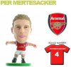 Фигурка футболиста Soccerstarz Пер Мертезакер Арсенал (Per Mertesacker Arsenal) Home Kit (400002)