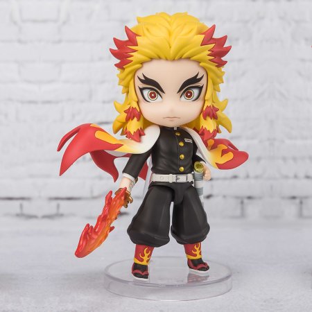 Фигурка BANDAI Tamashii Nations Figuarts mini: Кёджуро Ренгоку Пламенное Дыхание (Kyojuro Rengoku Flame Breathing) Клинок, рассекающий демонов (Demon Slayer) (620583) 9 см 