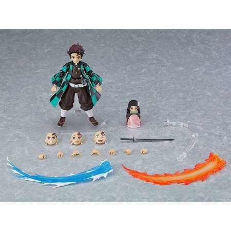 Фигурка Good Smile Company Figma: Тандзиро Камадо (Tanjiro Kamado DX Edition) Клинок, рассекающий демонов (Demon Slayer: Kimetsu no Yaiba) (4545784067017) 13,5 см 