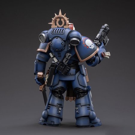  JoyToy:   1:18 (Lieutenant Amulius 1:18)  40K   (Warhammer 40K Ultramarines Primaris) (JT3044) 12   