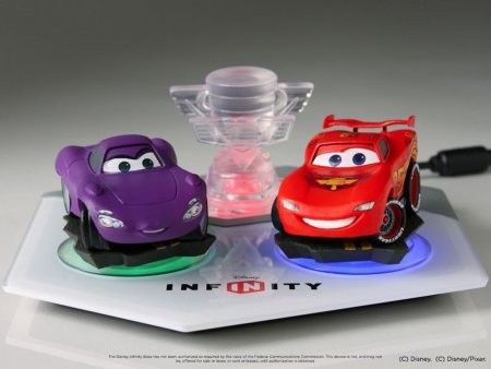 Disney. Infinity 1.0  2+1   (Lightning McQueen),   (Holly Deluxe) ,   (Cars)