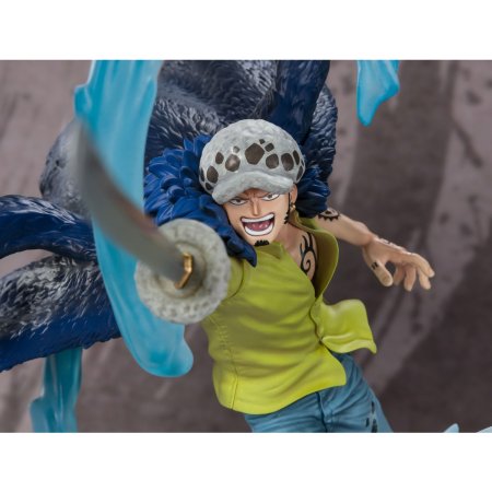 Фигурка Bandai Tamashii Nations Figuarts ZERO: Трафальгар Д. Ватер Ло (Trafalgar Law) Ван-Пис Битва монстров на Онигасиме (One Piece Battle of Monster on Onigashima) (BTM348) 24 см