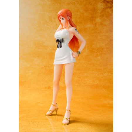 Фигурка Bandai Tamashii Nations Figuarts ZERO: Нами золотая версия (Nami Gold Ver.) Ван-Пис Фильм (One Piece Film) (4549660087526) 15 см