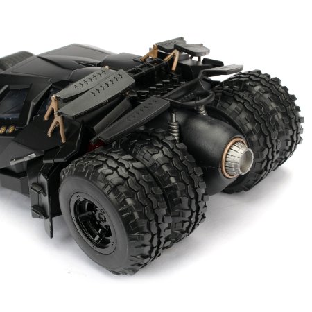 Модель машинки с фигуркой Jada Toys: Бэтмобиль "Темный рыцарь" 2008 (Batmobile Dark Knight 2008) 1:24 + Фигурка Бэтмен (Batman) 7 см (98261) 