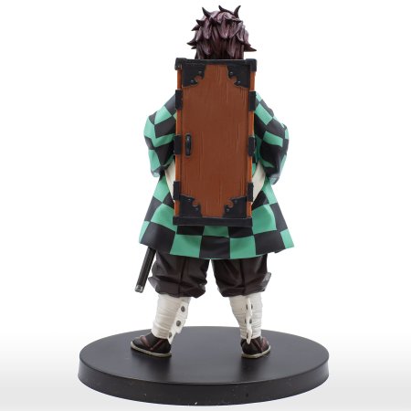 Фигурка Banpresto: Танджиро Камадо Б Часть 18 (Vol.18 (B:Tanjiro Kamado)) Клинок, рассекающий демонов (Demon Slayer: Kimetsu No Yaiba) (BP17838P) 15 см 