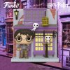 фигурки Фигурка Funko POP! Deluxe: Гарри Поттер на Косом Переулке в магазине Сов (Diagon Alley Harry Potter with Eeylops Owl Emporium (Exc)) Гарри Поттер (Harry Potter) (58135) 20 см