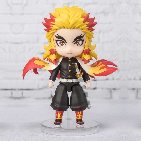 Фигурка BANDAI Tamashii Nations Figuarts mini: Кёджуро Ренгоку Пламенное Дыхание (Kyojuro Rengoku Flame Breathing) Клинок, рассекающий демонов (Demon Slayer) (620583) 9 см 