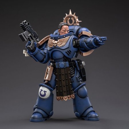  JoyToy:   1:18 (Lieutenant Amulius 1:18)  40K   (Warhammer 40K Ultramarines Primaris) (JT3044) 12   