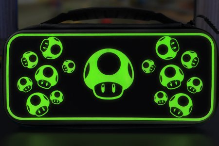 Чехол светится в темноте PDP Super Mario Green Mushroom (500-224-1UP) (Switch/Lite/OLED)