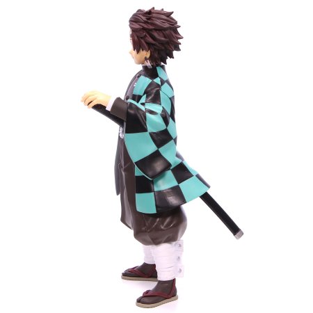 Фигурка Banpresto: Танджиро Камадо (Tanjiro Kamado) Клинок, рассекающий демонов (Demon Slayer: Kimetsu No Yaiba) (BP17622P) 24 см 