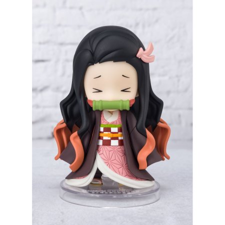 Фигурка BANDAI Tamashii Nations Figuarts mini: Маленькая Незуко (Little Nezuko) Клинок, рассекающий демонов (Demon Slayer) (617439) 7,5 см 