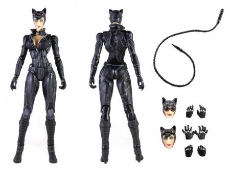  Batman Arkham City Play Arts Kai: Catwoman