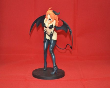 Фигурка персонажа Demonsqueezer из манги Diabolus Inclinatus