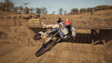 Monster Energy Supercross 25 The Official Video Game (PS5)