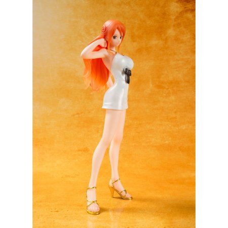 Фигурка Bandai Tamashii Nations Figuarts ZERO: Нами золотая версия (Nami Gold Ver.) Ван-Пис Фильм (One Piece Film) (4549660087526) 15 см