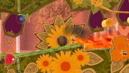  LittleBigPlanet (Essentials, Platinum)   (PSP) USED / 