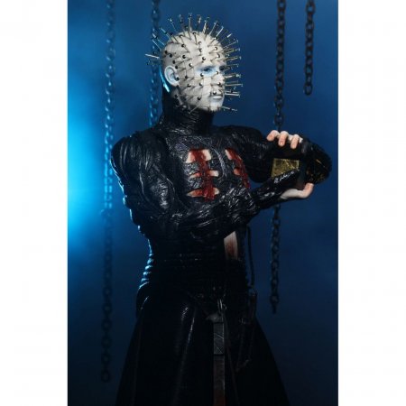  NECA:    (Hellraiser)  (Ultimate Pinhead) (33103) 17 