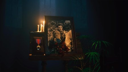 Portrait of a Torn Deluxe Edition Русская Версия (PS5)