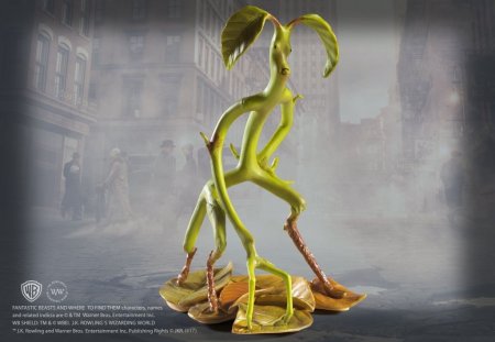  The Noble Collection:  (Bowtruckle)       (Fantastic Beasts and Where to Find Them) 18,5  