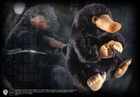    The Noble Collection:  (Niffler)       (Fantastic Beasts and Where to Find Them) ( ) 23 