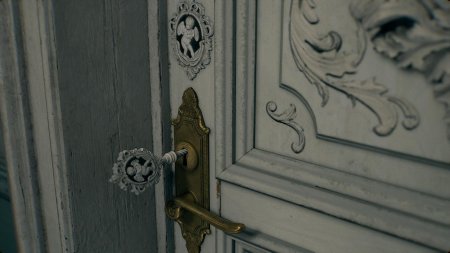 Resident Evil 9 Requiem (Game-Key Card) Русская Версия (Switch 2)