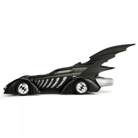    Jada Toys:    (Batmobile W/Batman) 1995   (1995 Batman Forever) (98036) 4   