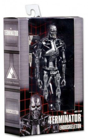 NECA:  -800  (Terminator T-800 Endoskeleton) 18 
