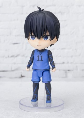 Фигурка BANDAI Figuarts Mini: Йоичи Исаги (Yoichi Isagi) Синяя тюрьма: Блю Лок (Blue Lock) (4573102641588) 9 см