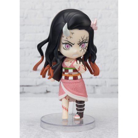 Фигурка BANDAI Figuarts Mini: Незуко Камадо Демоническая Форма (Nezuko Kamado Demon Form) Клинок, Рассекающий Демонов: Кимэцу-но Яиба (Demon Slayer: Kimetsu no Yaiba) (4573102640444) 9 см