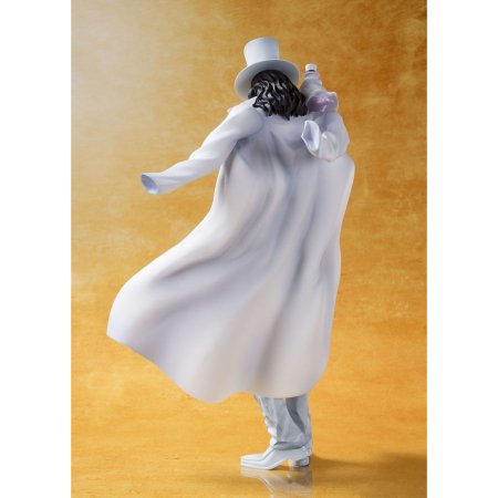 Фигурка Bandai Tamashii Nations Figuarts ZERO: Роб Луччи золотая версия (Robu Rucchi Gold Ver.) Ван-Пис Фильм (One Piece Film) (4549660075561) 16 см