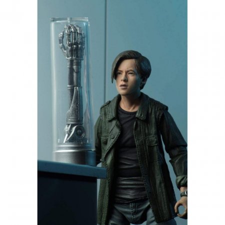     NECA:      (Sarah Connor and John Connor)  2 (Terminator 2) (42179) 18 