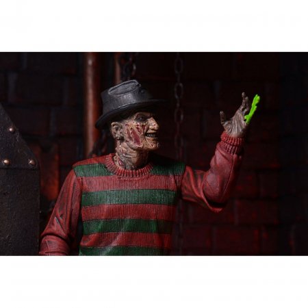  NECA:     (Nightmare on Elm Street)   (Ultimate Freddy Krueger) (39759) 17 