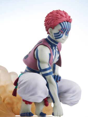 Фигурка Banpresto: Аказа (Akaza) Клинок, рассекающий демонов: Кимэцу но Яиба (Demon Slayer: Kimetsu no Yaiba) (4534530732675) 9 см