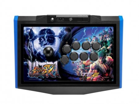    Mad Catz Ultra Street Fighter IV (PS4) 
