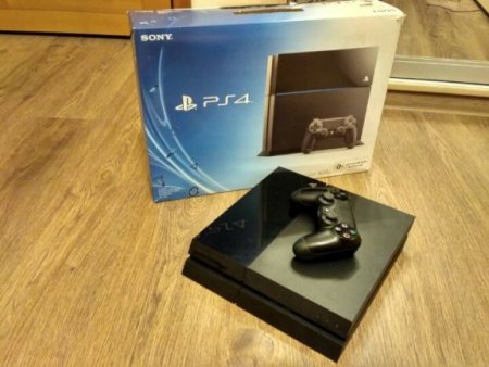 Sony PlayStation 4 (500 Gb) Black () USED /