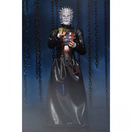  NECA:    (Hellraiser)  (Ultimate Pinhead) (33103) 17 