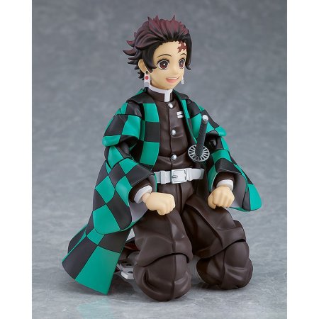 Фигурка Good Smile Company Figma: Тандзиро Камадо (Tanjiro Kamado) Клинок, рассекающий демонов (Demon Slayer: Kimetsu no Yaiba) (4545784067000) 13,5 см 