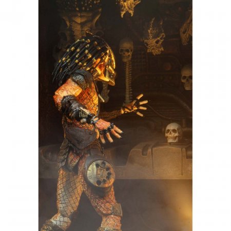  NECA:  (Stalker Ultimate)  2 (Predator 2) (51424) 18 