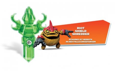 Skylanders Trap Team.  :    (Life Torch Riot Shield Shredder)