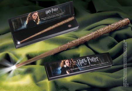   - The Noble Collection:   (Hermione Granger)   (Harry Potter) 37 