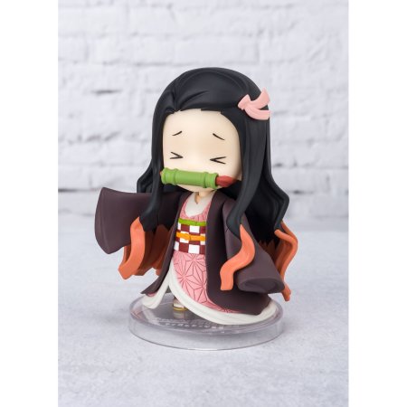 Фигурка BANDAI Tamashii Nations Figuarts mini: Маленькая Незуко (Little Nezuko) Клинок, рассекающий демонов (Demon Slayer) (617439) 7,5 см 