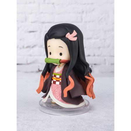 Фигурка BANDAI Tamashii Nations Figuarts mini: Маленькая Незуко (Little Nezuko) Клинок, рассекающий демонов (Demon Slayer) (617439) 7,5 см 