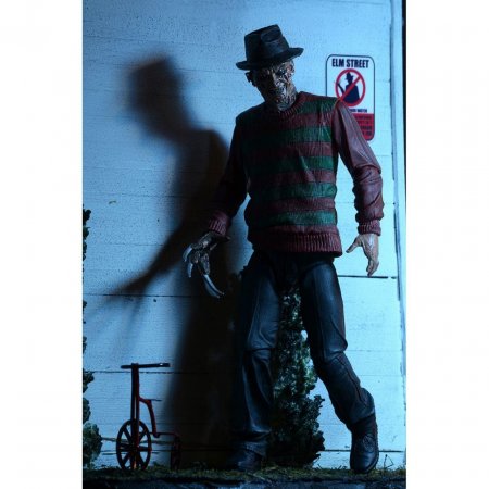  NECA:     (Nightmare on Elm Street)   (Ultimate Freddy Krueger) (39759) 17 