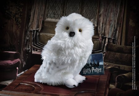    The Noble Collection:  (Hedwig)   (Harry Potter) 20 