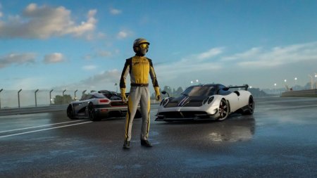 Игровая приставка Microsoft Xbox One X 1Tb Eur Черная + игра Forza Horizon 4 + игра Forza Motorsport 7 