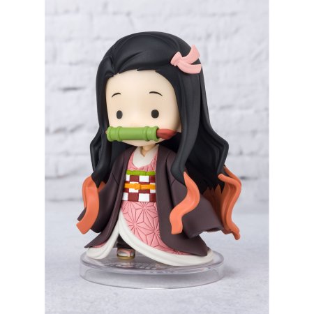 Фигурка BANDAI Tamashii Nations Figuarts mini: Маленькая Незуко (Little Nezuko) Клинок, рассекающий демонов (Demon Slayer) (617439) 7,5 см 