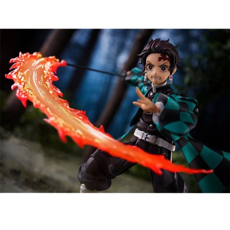 Фигурка Good Smile Company Figma: Тандзиро Камадо (Tanjiro Kamado DX Edition) Клинок, рассекающий демонов (Demon Slayer: Kimetsu no Yaiba) (4545784067017) 13,5 см 