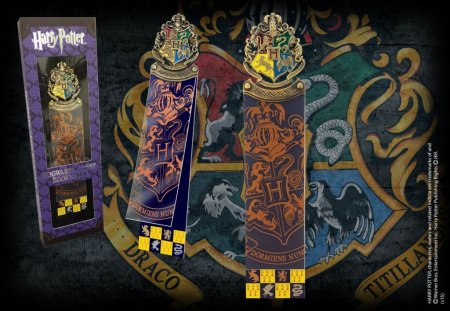  Закладка The Noble Collection: Герб Хогвартса (Crest Hogwarts) Гарри Поттер (Harry Potter) 17 см